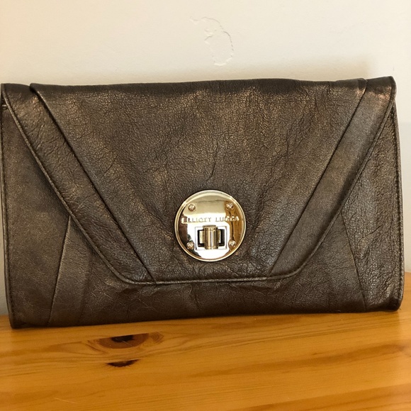 Elliott Lucca Bronze Metallic Envelope Bag, detachable chain handle - Picture 8 of 16